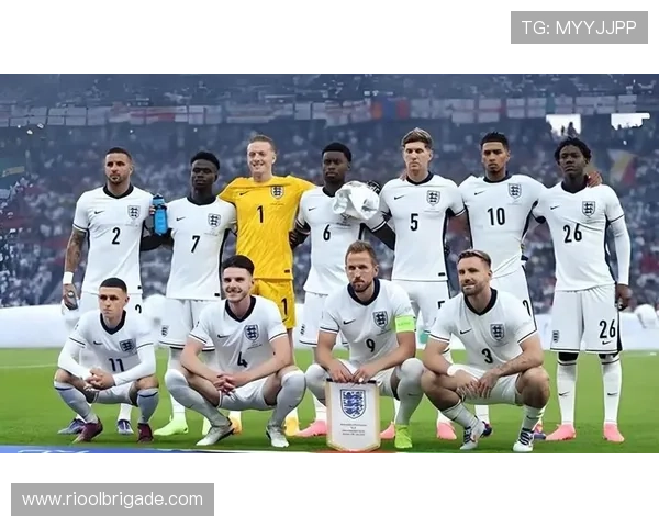 世界杯2026年参赛球队最新动态与比赛安排全方位报道满足足球爱好者的关注需求 世界杯2026年参赛球队最新动态与比赛安排全方位报道满足足球爱好者的关注需求